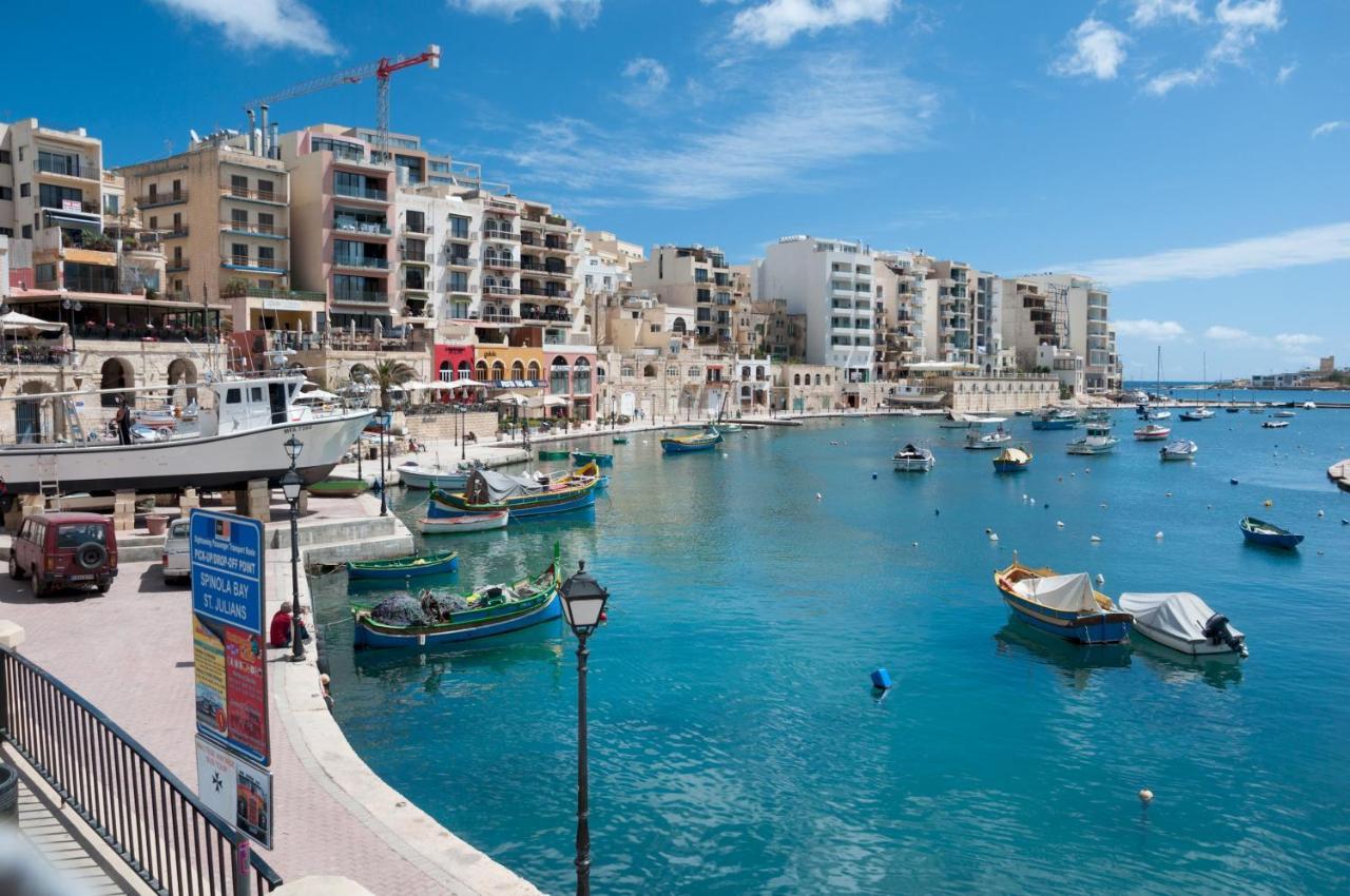 Apartment St Georges Bay Oasis Steps From The