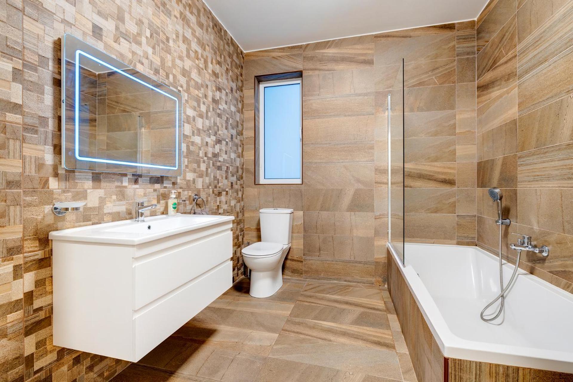 St Georges Bay Oasis Steps From The